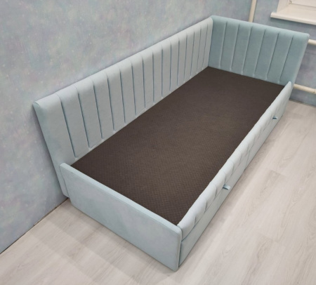 Угловая кровать Слайт Полоса 80х190 (универсальный угол). Велюр Тедди от Династия Kids