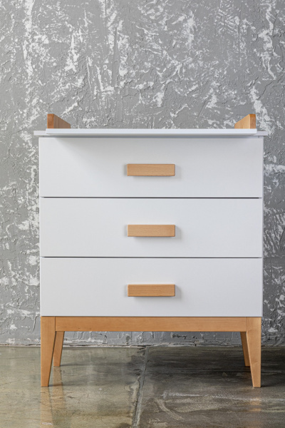 Комод Teрра белый/дерево (со съемным пеленальным столом) от Династия Kids
