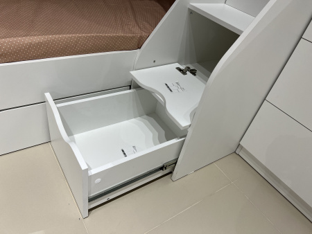 Кровать 200х90 Умка-3 (цвет белый)  от Династия Kids