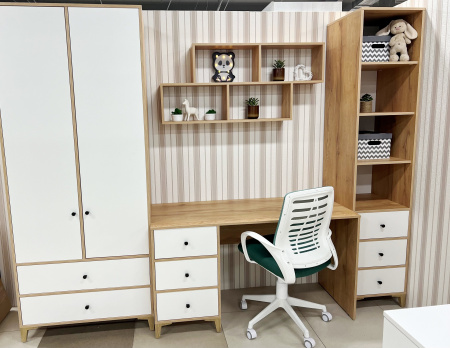 Полка настенная Юниор (дуб золотистый)