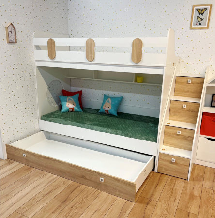 Кровать трехъярусная Фортуна-3 (лестница справа) от Династия Kids
