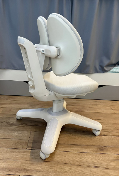 Компьютерное растущее кресло Йети (светло-серый) от Династия Kids