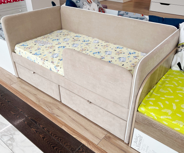 Мягкая кровать Эрмика 80х160 с ящиками. Велюр Тедди 304 (бежевый) от Династия Kids