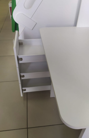 Стол Тедди (выставочный обрзец) от Династия Kids